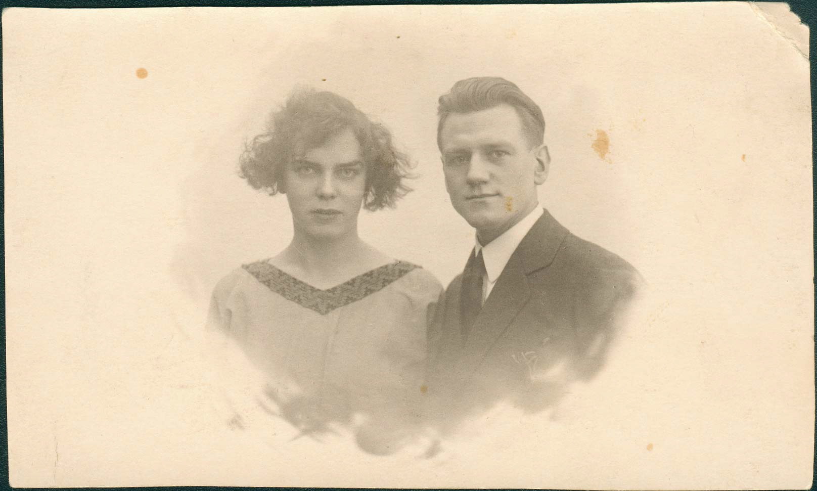 1925-Johanna-van-Wel-en-Willem-Bressers-verloofd